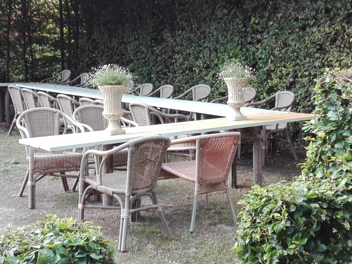 Pipowagen Overnachting Het Houten Huis Zaltbommel Εξωτερικό φωτογραφία